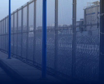 Cerco de alta seguridad resguardando prisión